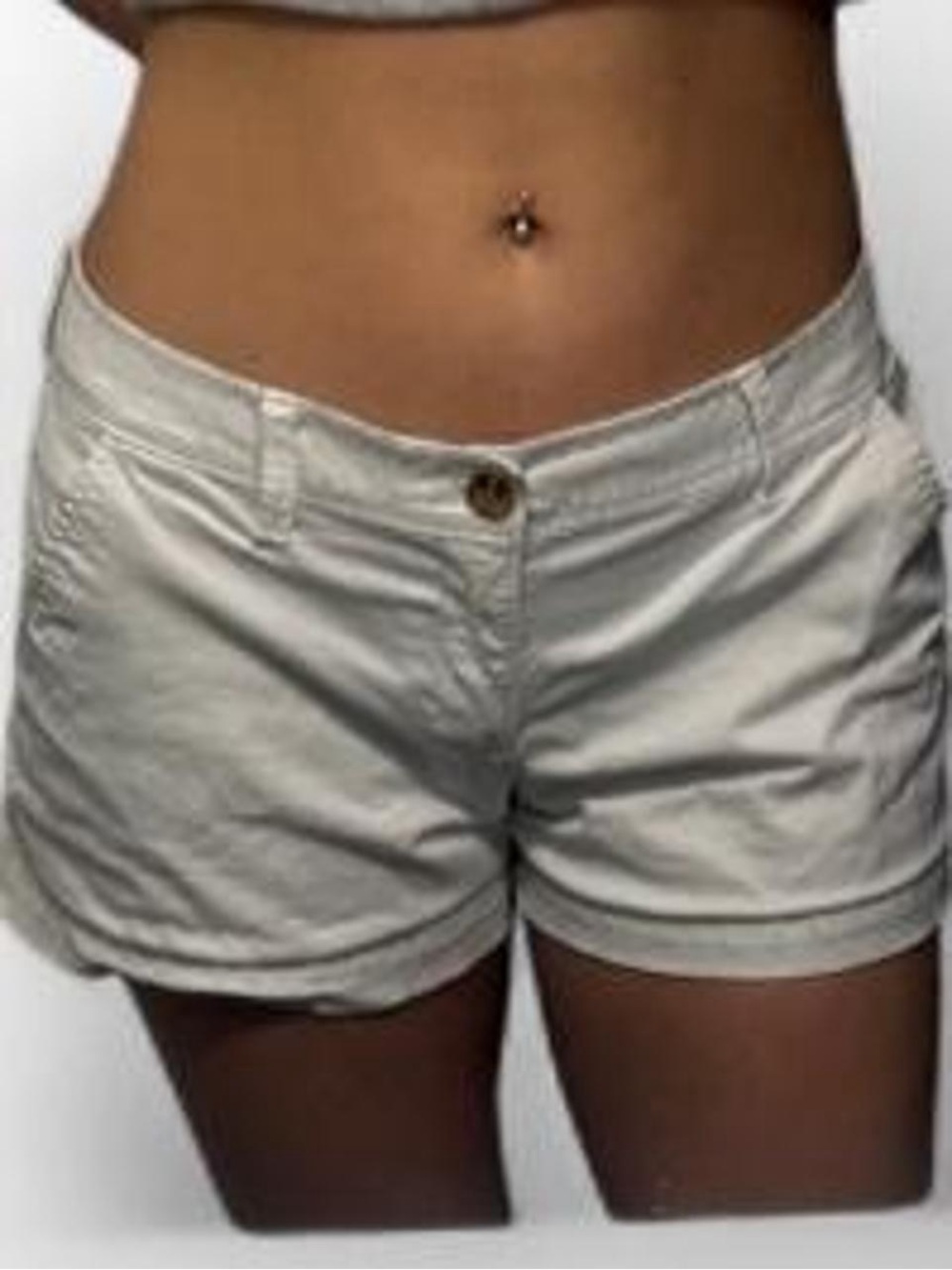 2013 Old Navy white 3 inch shorts size 4 #oldnavy #ruffles